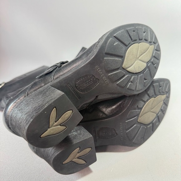 Born Shaylee Black Leather Tall Buckle Heeled Knee-High Boots - Picture 16 of 16